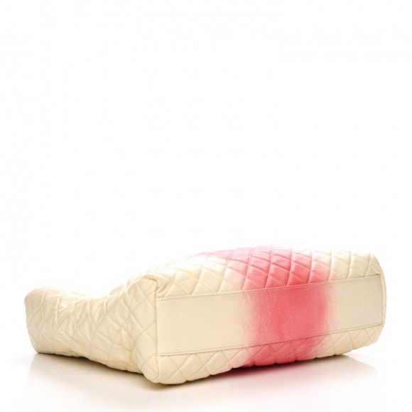 CHANEL OMBRÉ Grand Shopping Tote EC - Picture 5 of 12